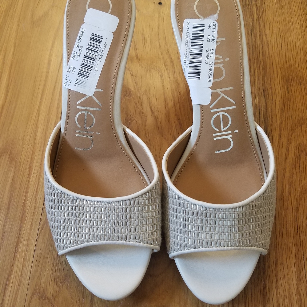 Calvin Klein Women's Cream and White Heels